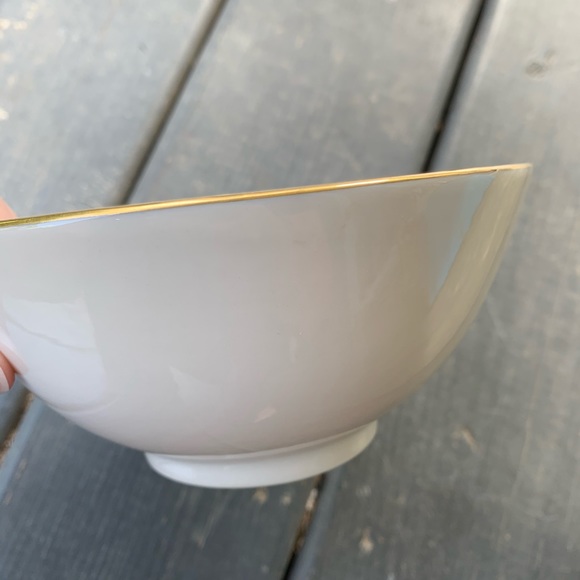 Lenox Special Bowl-gold trim! Excellent condition! Must sell! - Picture 4 of 5